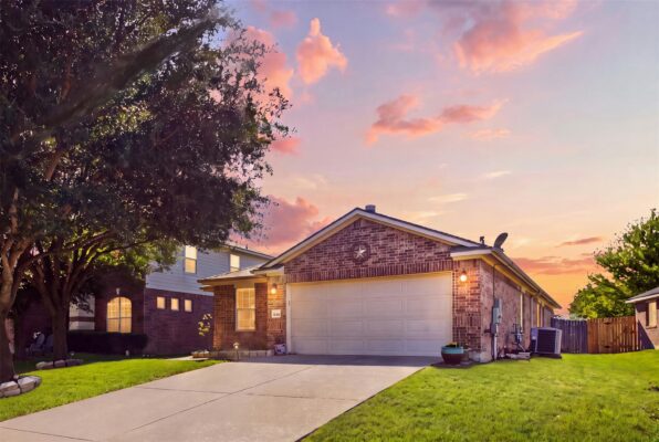 18536 Blue Pond Dr, Pflugerville