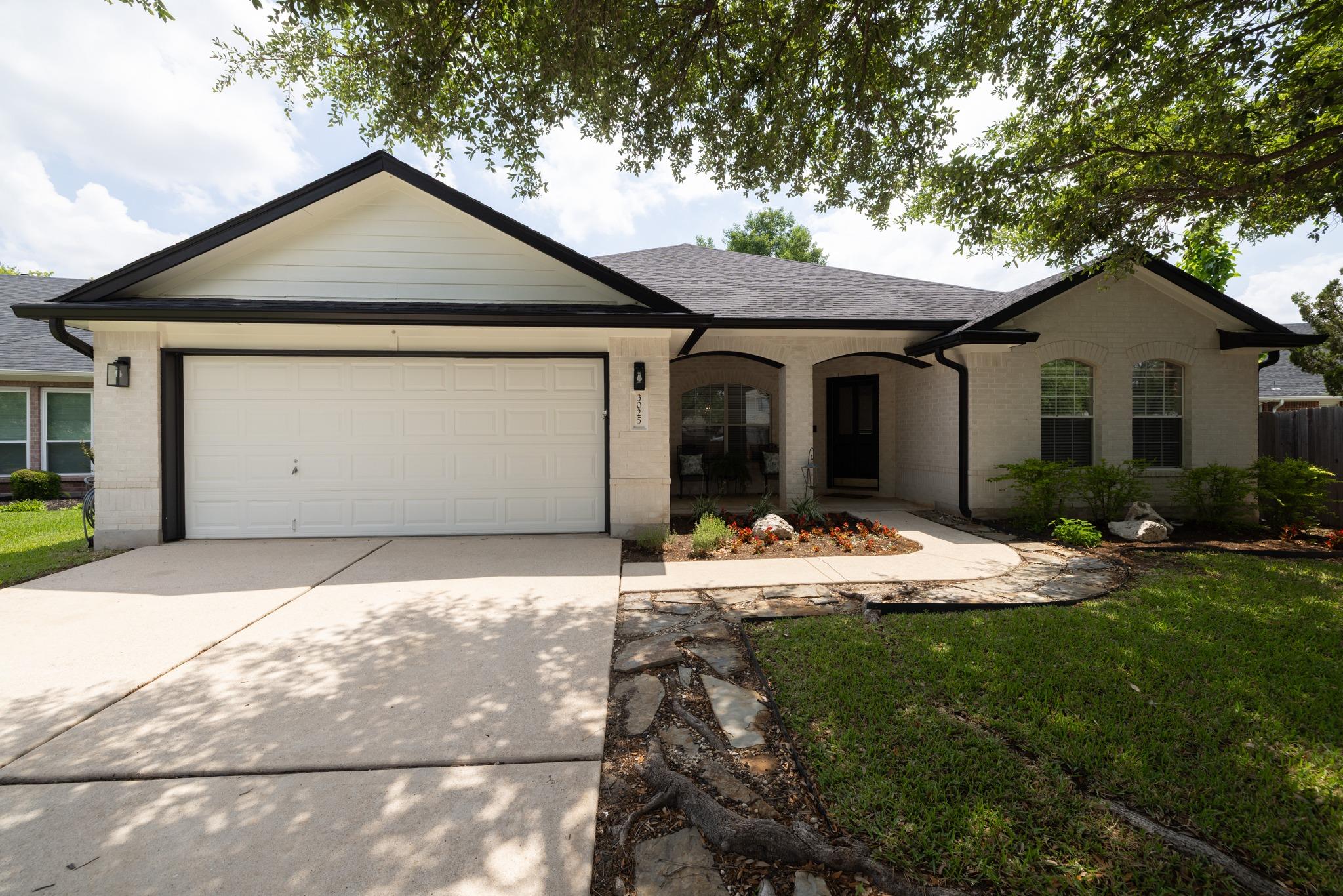 3025 Plantation Dr, Round Rock