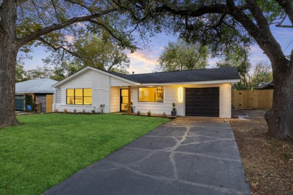 1611 Ridgehaven Dr, Austin