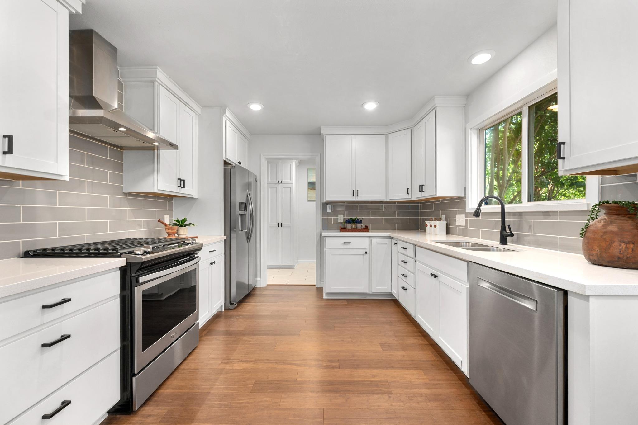 4105 Eskew Dr, Austin, TX 78749