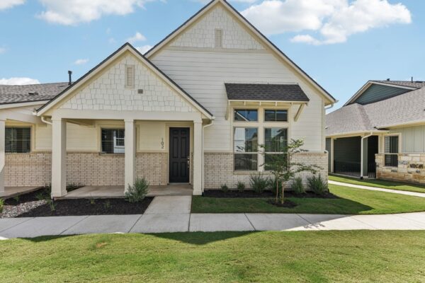 104 Maceo Way #102, San Marcos