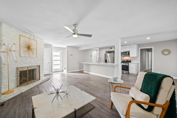 424 Baldridge Dr, Austin