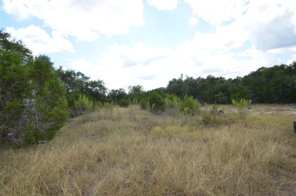 360 Jennifer Ln, Driftwood
