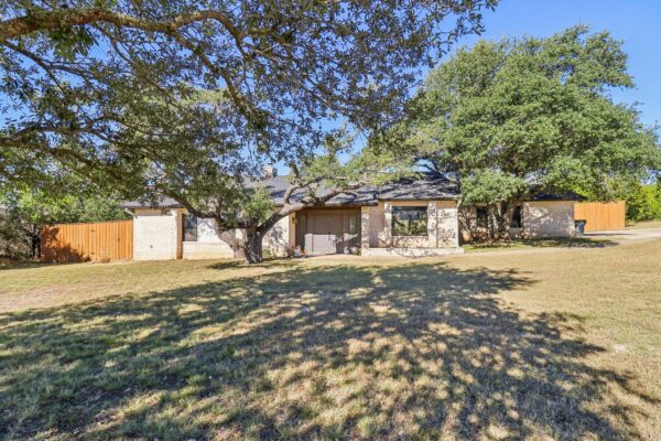 205 Northwood Hills Dr, Fredericksburg