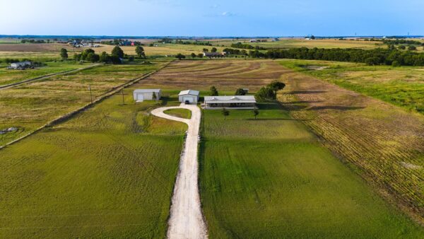 401 County Road 330 None, Granger