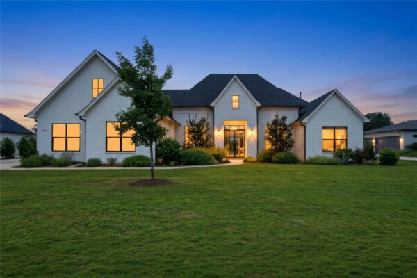 275 Dally Ct, Dripping Springs