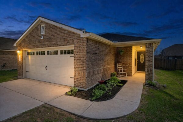113 Mallard Ln, Leander