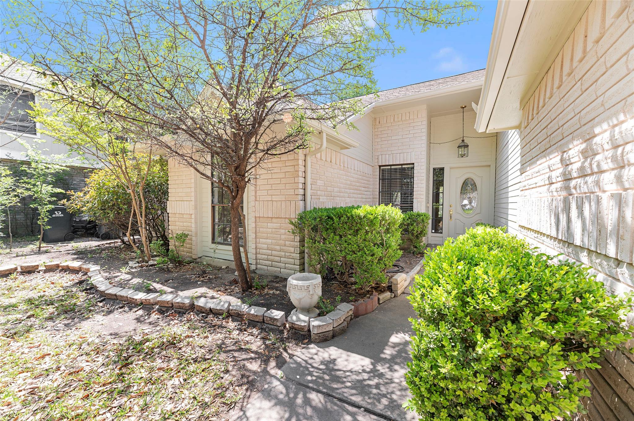 16318 Spotted Eagle Dr, Leander