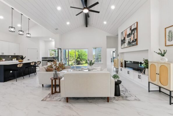 418 Bedford Dr, Spicewood