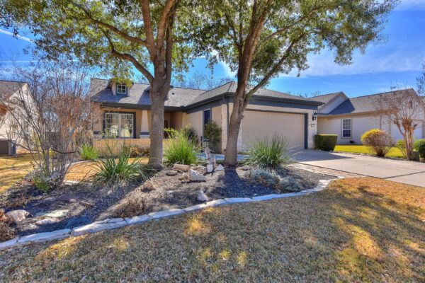 312 Monarch Trl, Georgetown