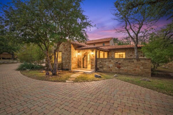 145 La Serena Loop, Horseshoe Bay