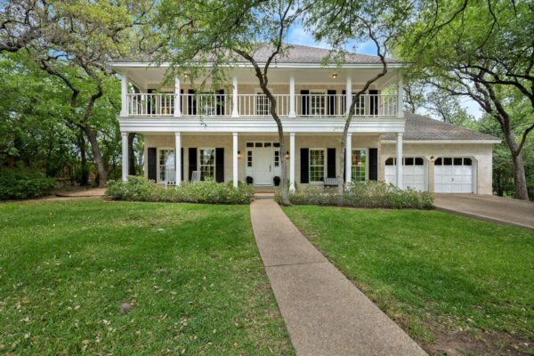 2900 Angelfire Ln, Austin