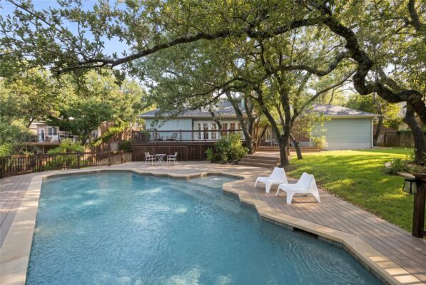 10038 Circleview Dr, Austin