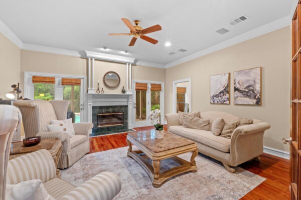 8900 Bell Mountain Dr, Austin