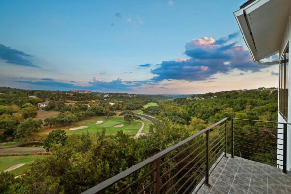 5717 Lost Horizon Dr #12, Austin