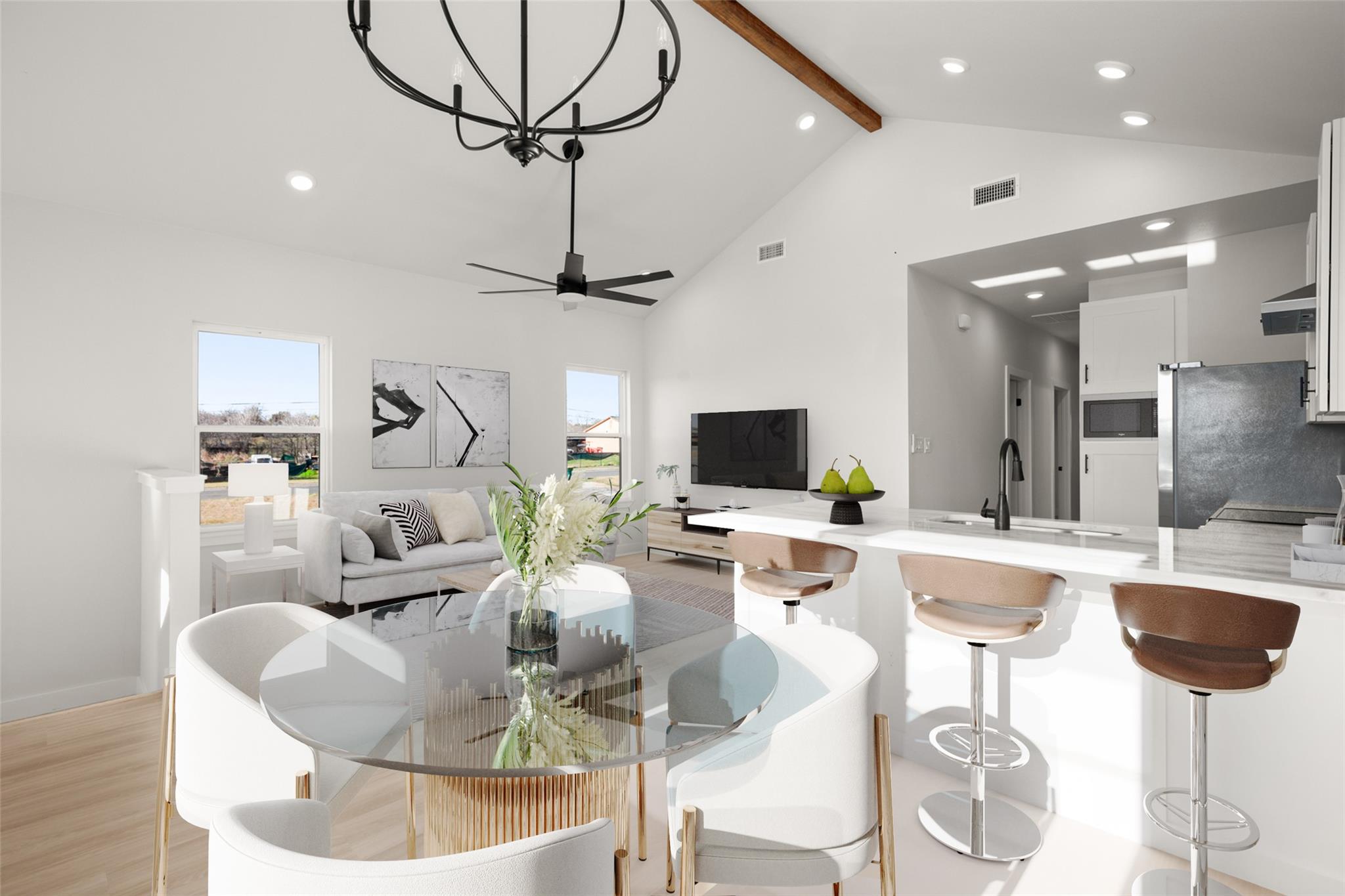 306 S Avenue P Ave #B, Marble Falls, TX 78654