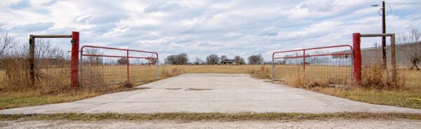 150 W Callaway Ct, Lockhart