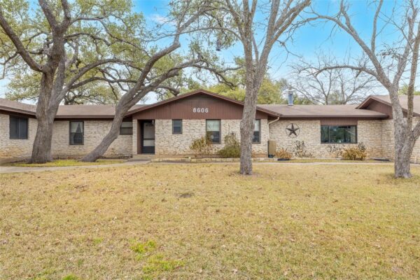 8606 Thunderbird Rd #A & B, Austin