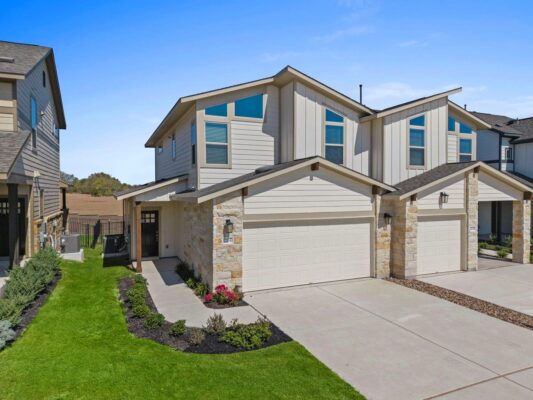 2210A Cornfield Dr, Pflugerville