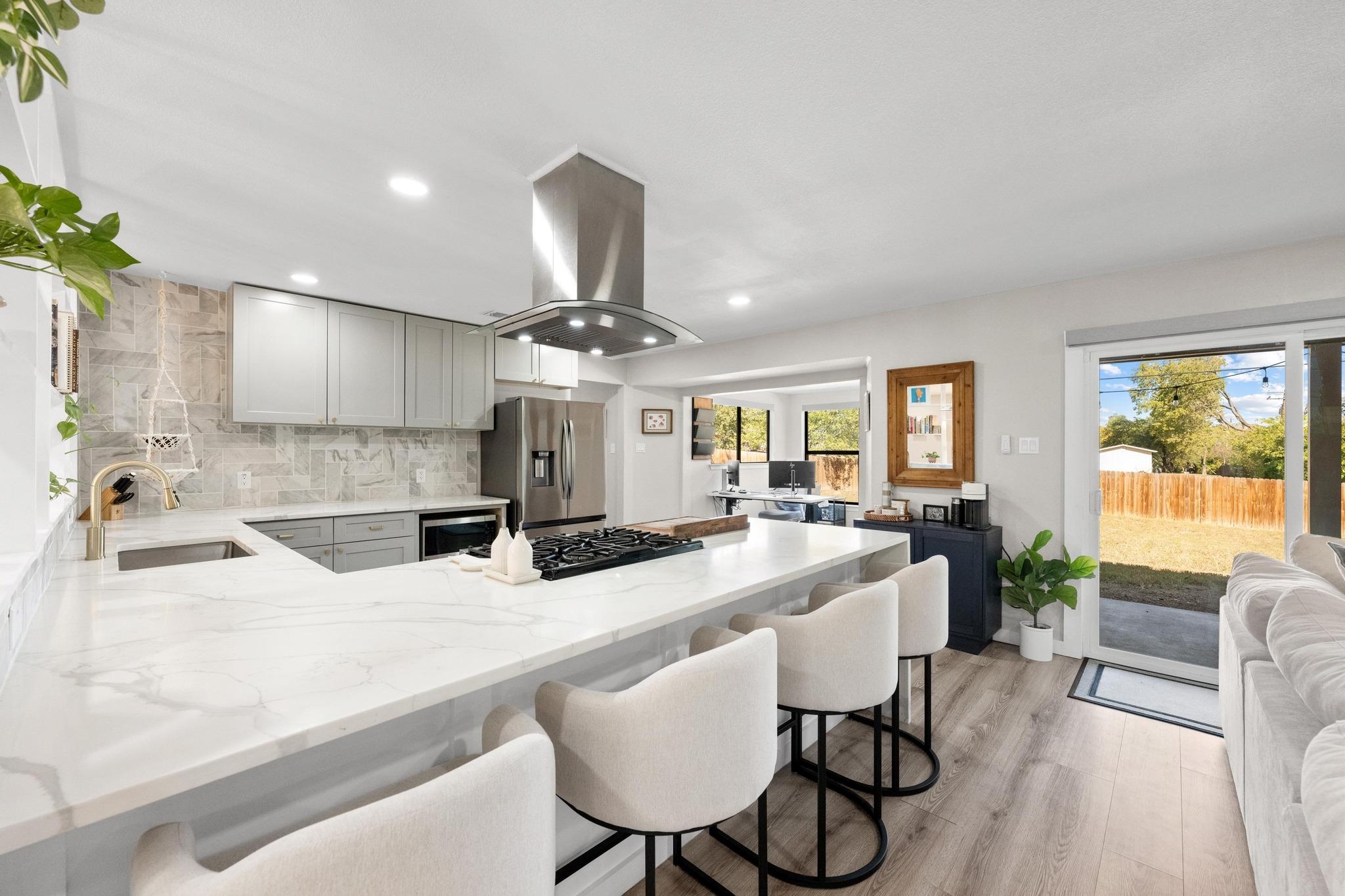 1006 Hollybluff St, Austin, TX 78753