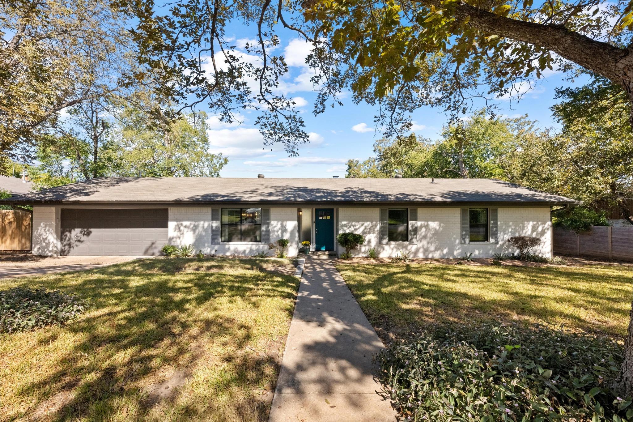 1006 Hollybluff St, Austin