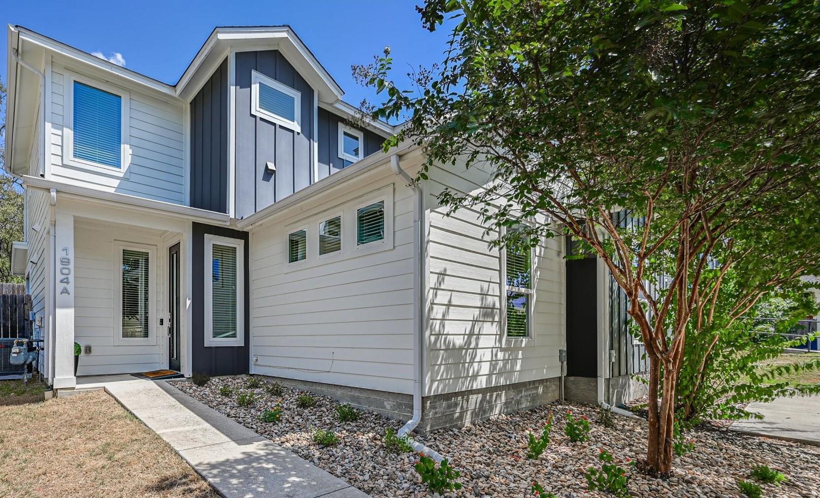 1904 Bunche Rd #A, Austin, TX 78721