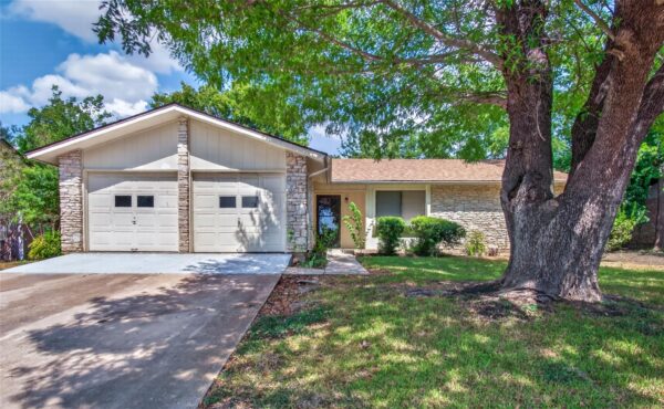 504 Pintail Ln, Taylor