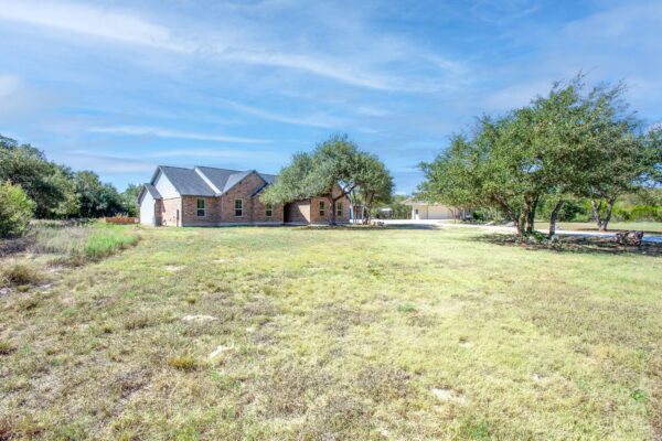 185 Valley Sierra Ln, Driftwood