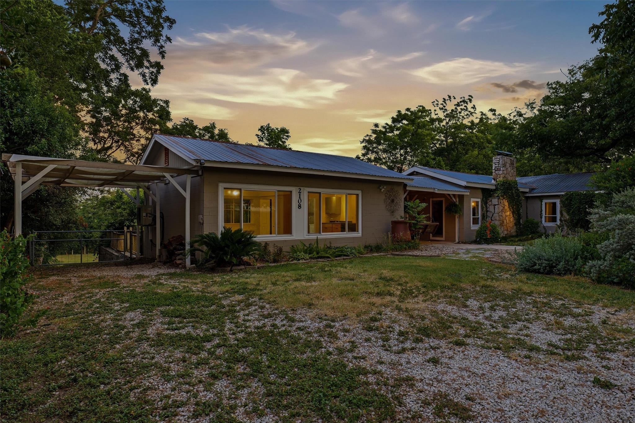 2108 River Rd, San Marcos, TX 78666