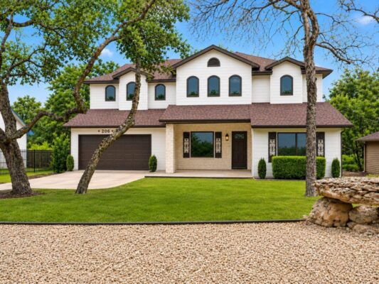 206 Errol Dr, Spicewood