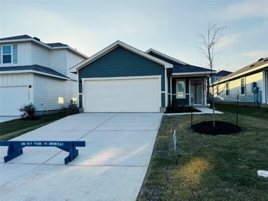 12204 Douglas Fir Cir, Mustang Ridge