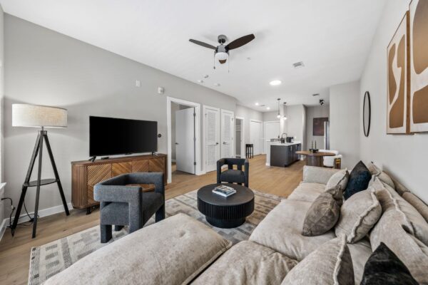 2505 Thornton Rd #2211, Austin