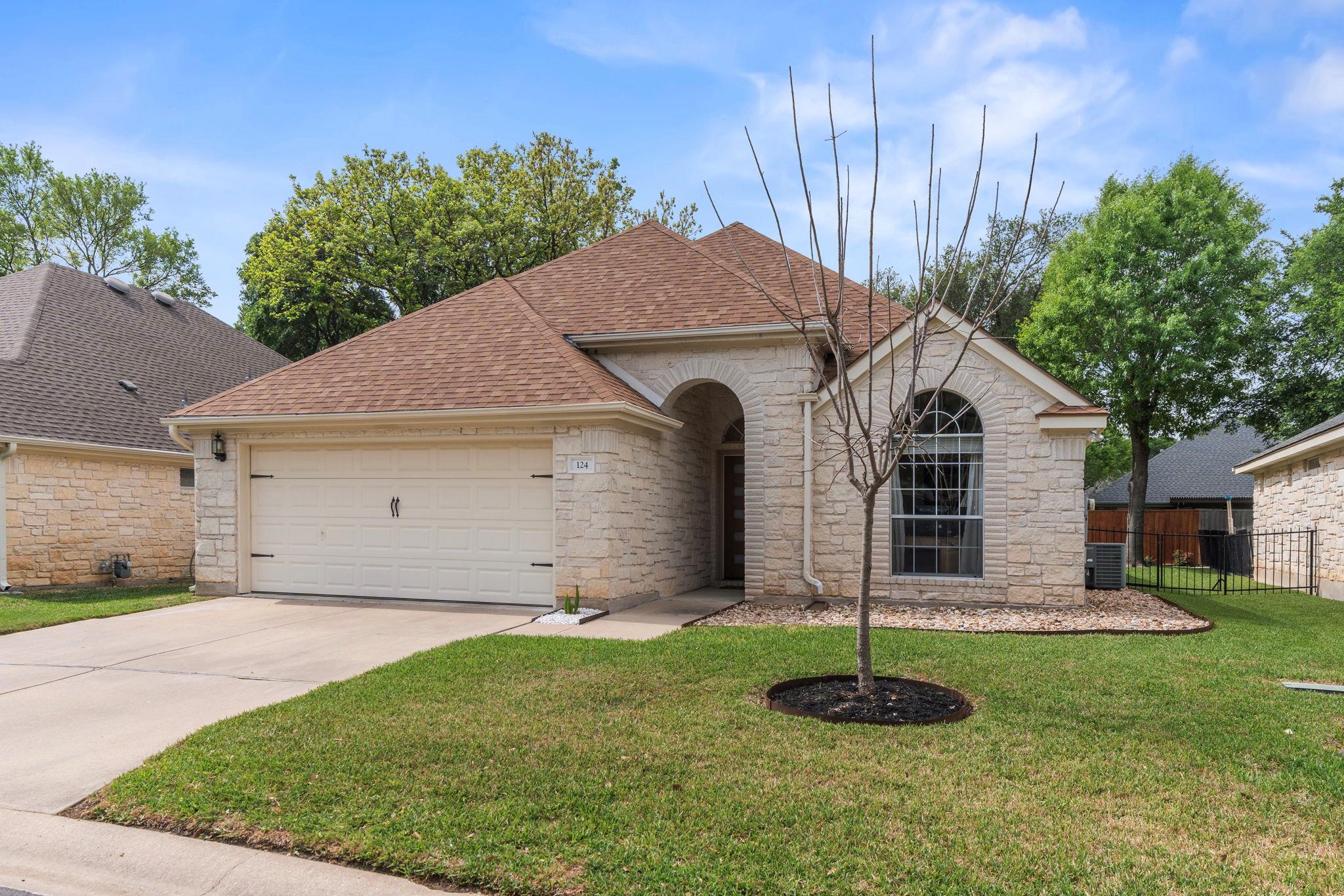 124 Village Dr, Georgetown, TX 78628