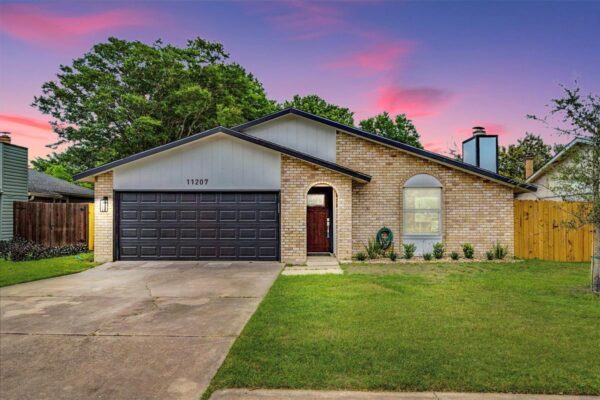 11207 Sage Hollow Dr, Austin