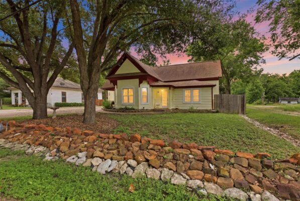 400 S Willis St, Granger