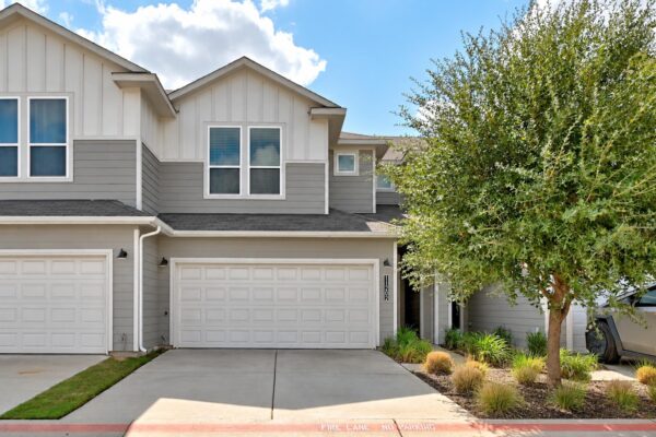 11202 Gadsen Ln #67, Austin