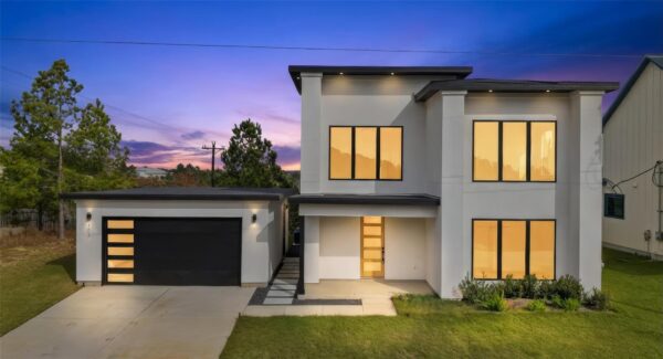103 Onini Ct, Bastrop