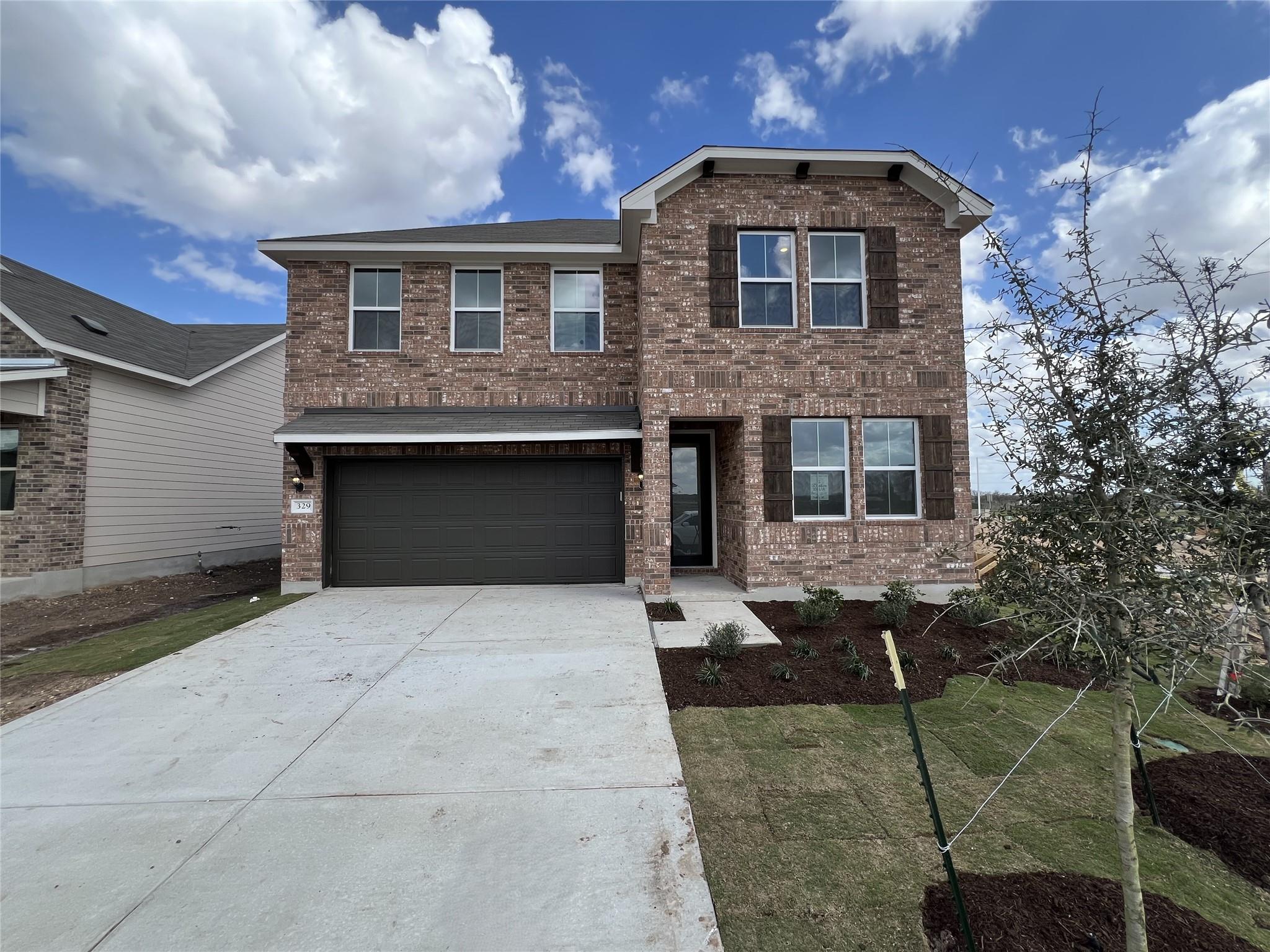 329 Willow Heights Dr, Hutto, TX 78634
