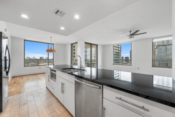 300 Bowie St #2701, Austin