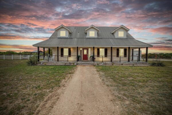 1283 Rattlesnake Trl, Burnet