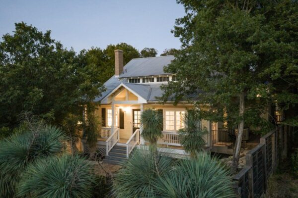 1105 Travis Heights Blvd, Austin