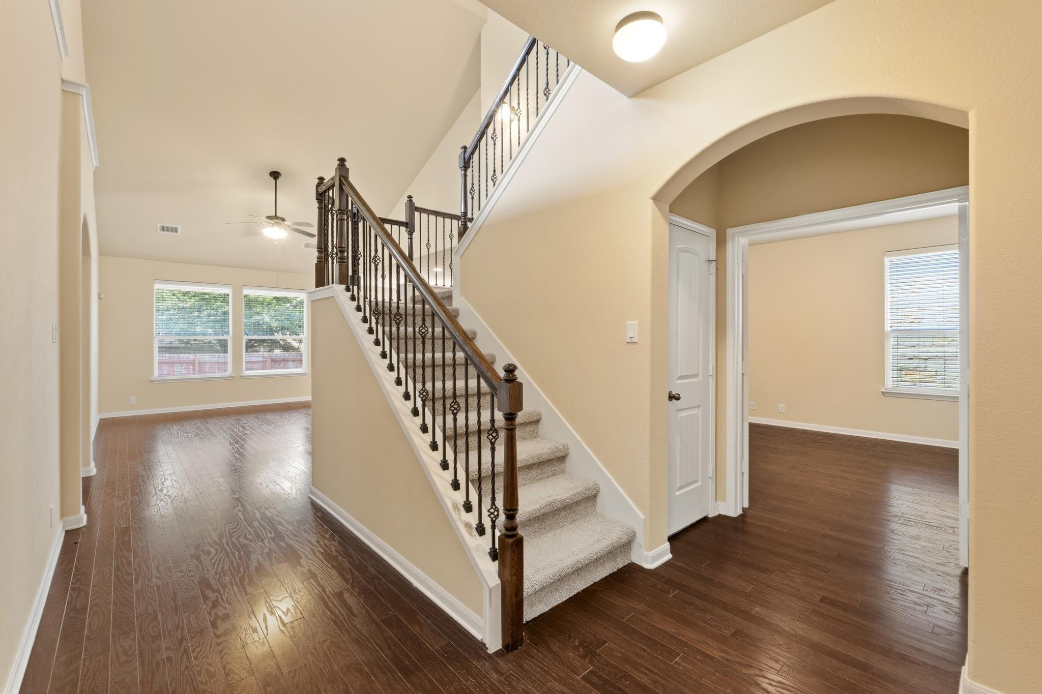 1902 Laminar Creek Rd, Cedar Park, TX 78613