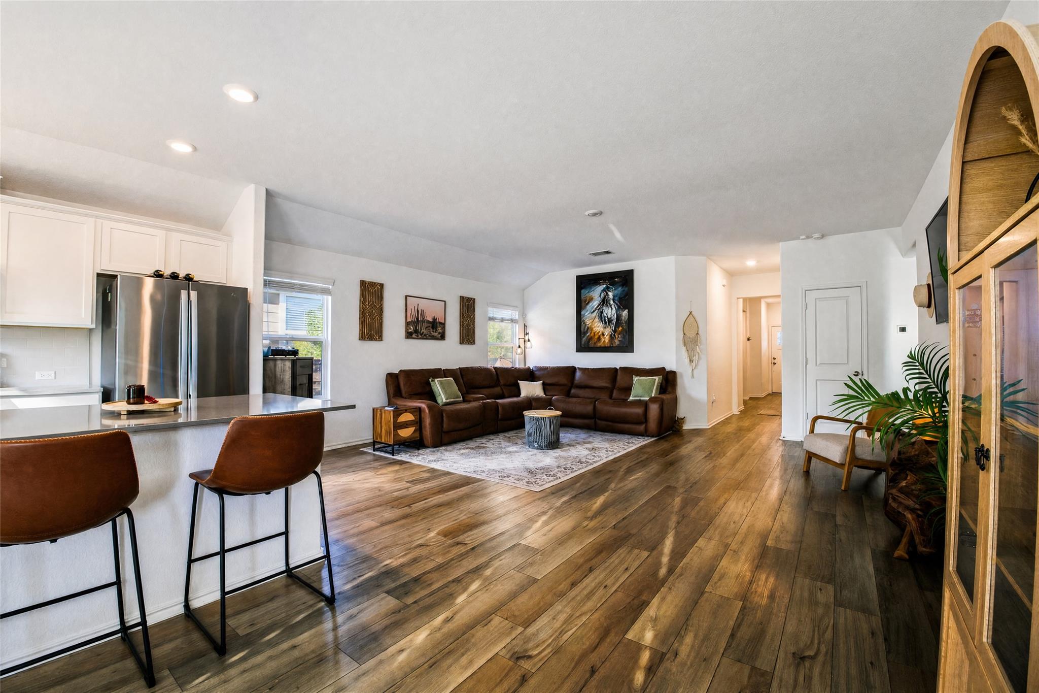 211 Mendoza None, Kyle, TX 78640