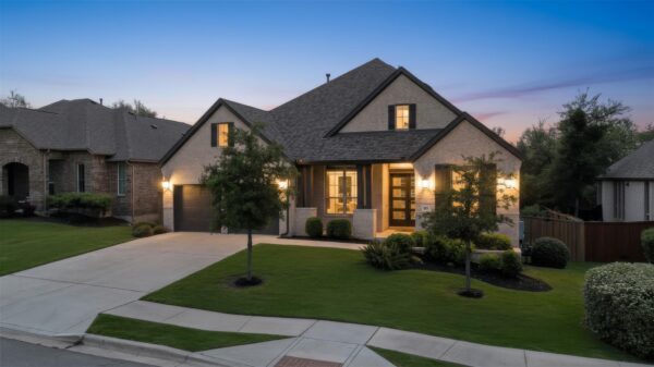 503 Painted Creek Way, Kyle