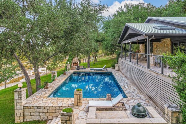 1121 Hidden Valley Rd, Wimberley