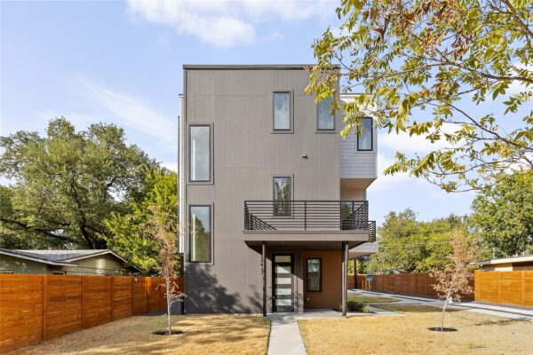 100 W Odell St #1, Austin