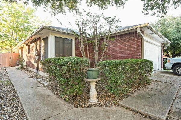 1837 Friars Tale Ln, Austin