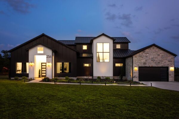 256 Charro Vista Dr, Driftwood