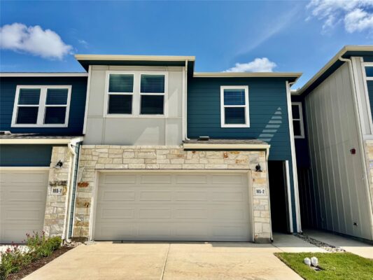 165 Calcite Rd #2, Kyle