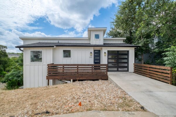 5211 Rob Scott St, Austin